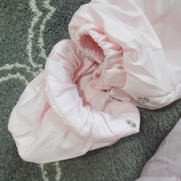 🔥 Twin Winter Jacket Flash Sale 👭 - Picture 3 of 5